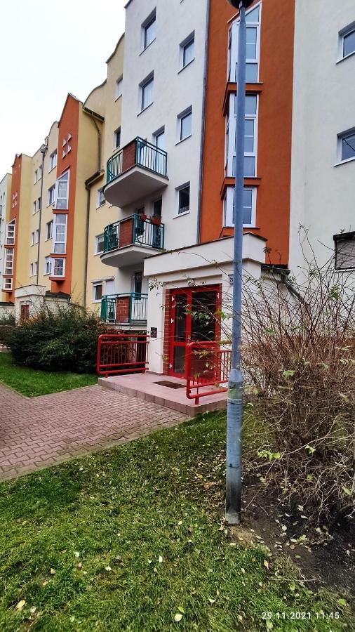Apartamencik Super Poznan Exterior photo